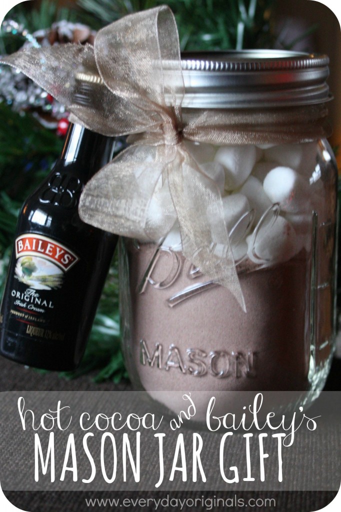 hot cocoa and baileys mason jar gift
