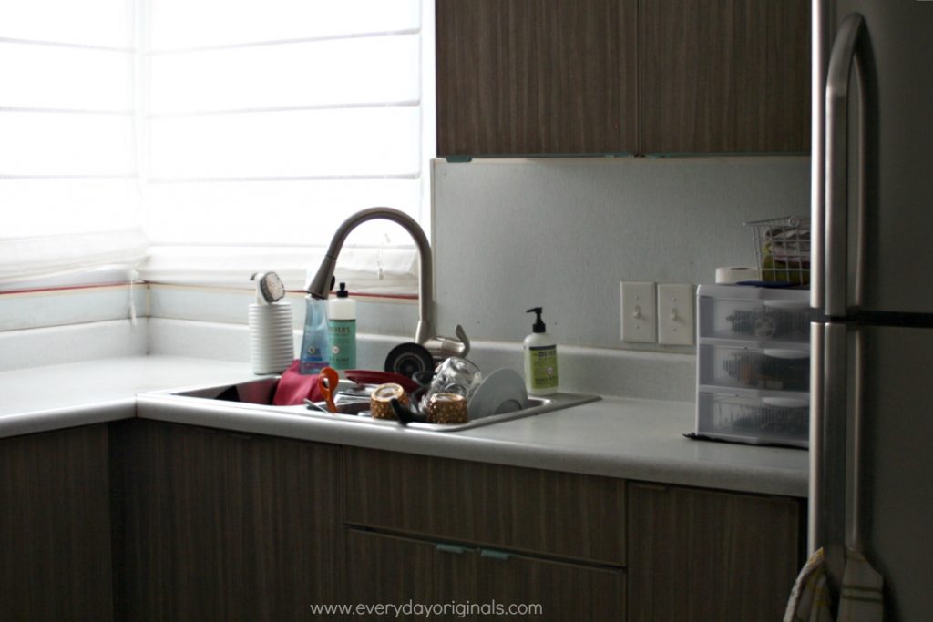 Kitchen Sink and DIshes